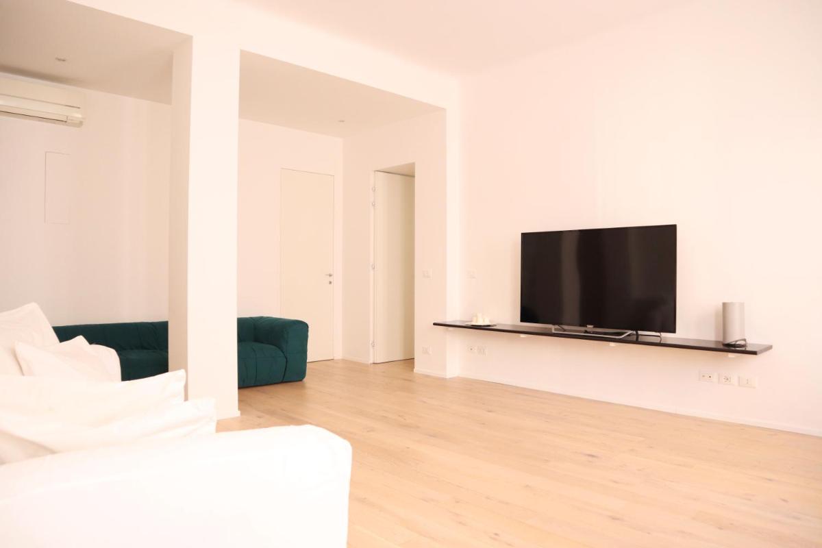 CityCenter Milan Elegant House - Housity