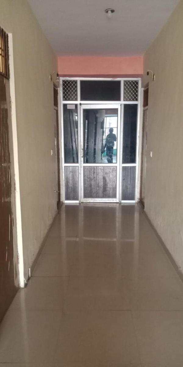 Krishna Guest House By WB Inn - Housity
