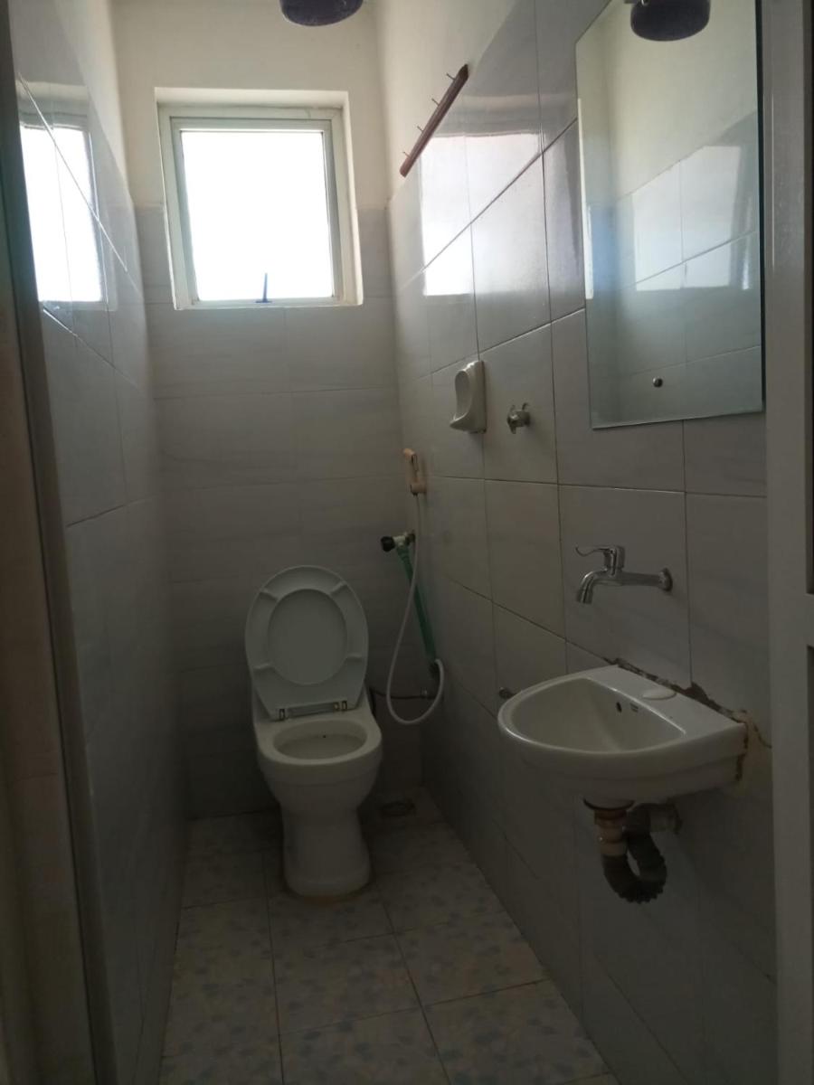 Golden Guest House- Miritini - Housity