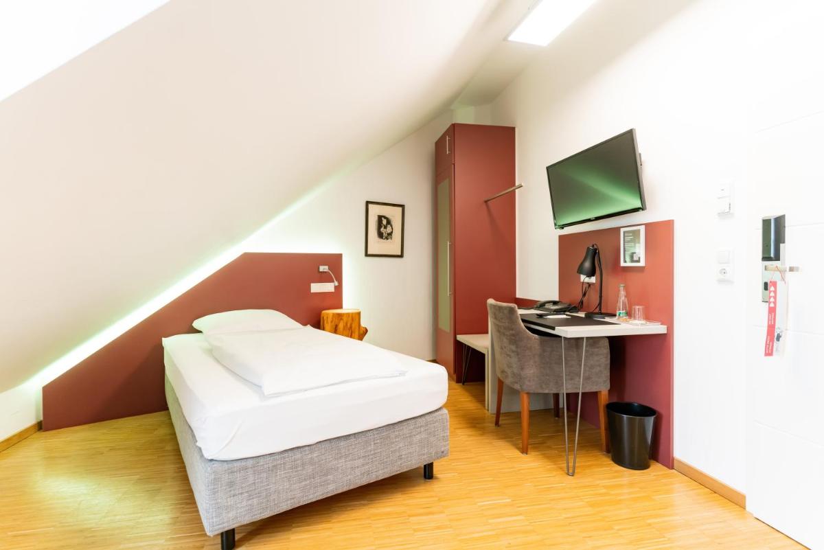 Altstadthotel Grauer Wolf - Housity