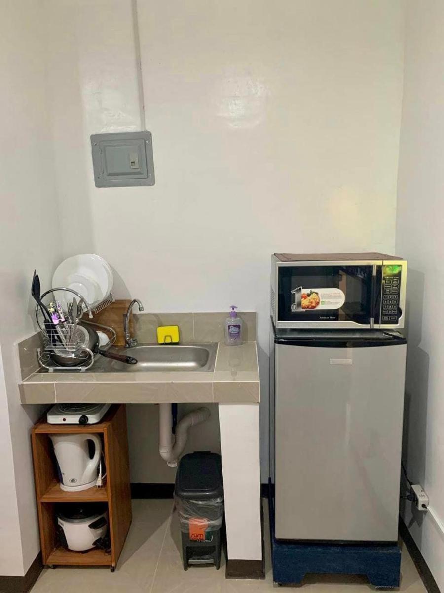 The Tiny Room Apartment Units near Anonas and Cubao - Hizvo