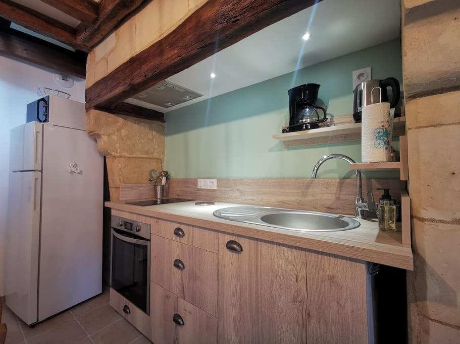 Maison 2-3 pers semi-troglodyte Angers-Saumur - Housity