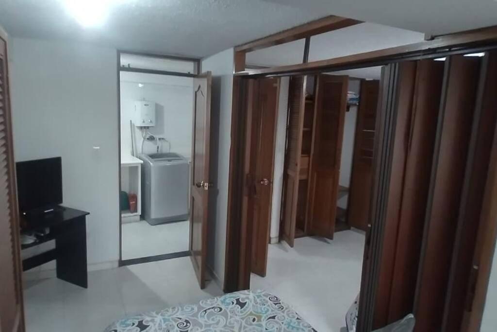 Apartamento Económico En El Sector Torre Del Cable - Housity