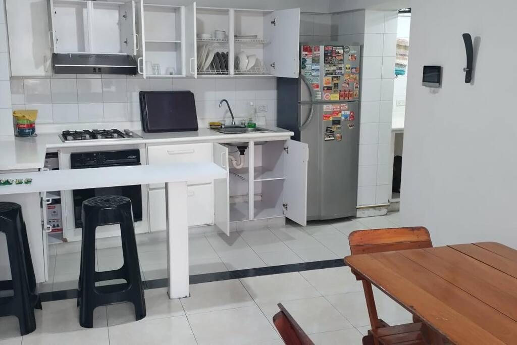 Apartamento Económico En El Sector Torre Del Cable - Housity