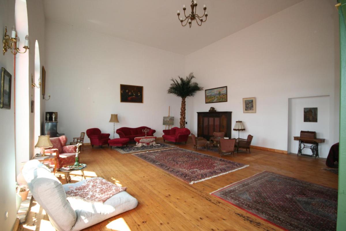 Cour De Berlin - Housity