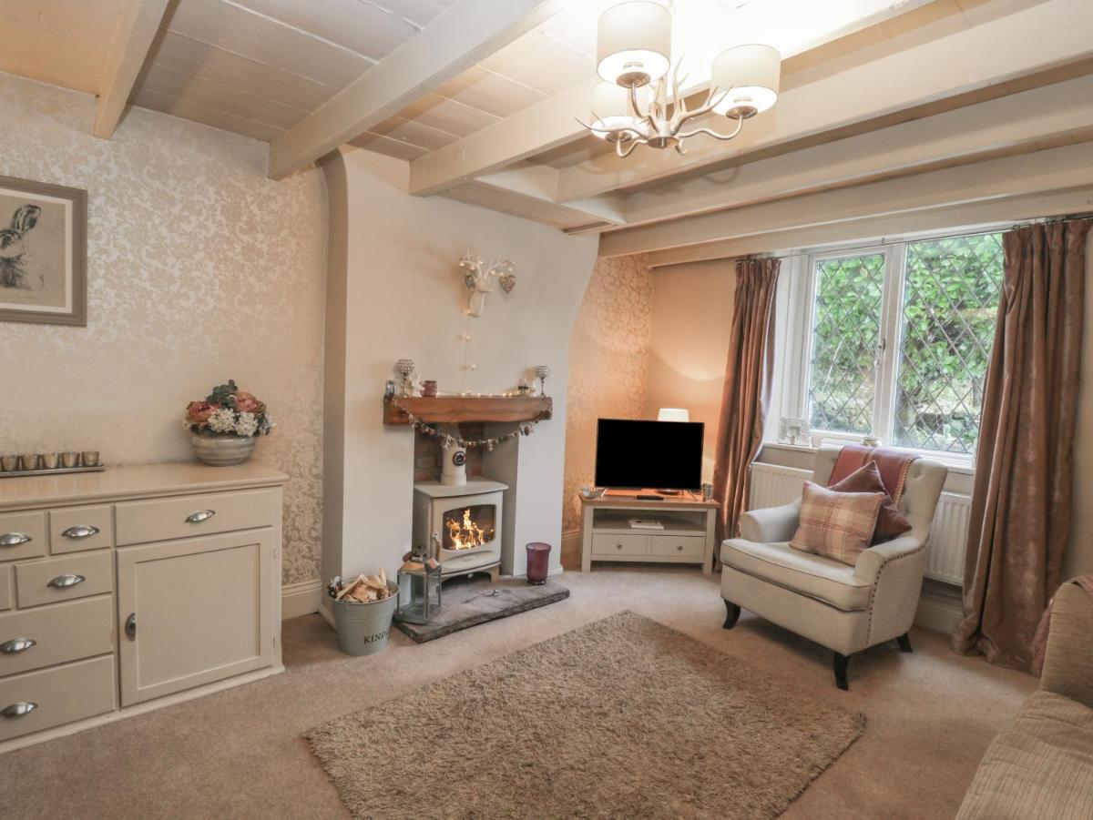 Laurel Cottage - Housity