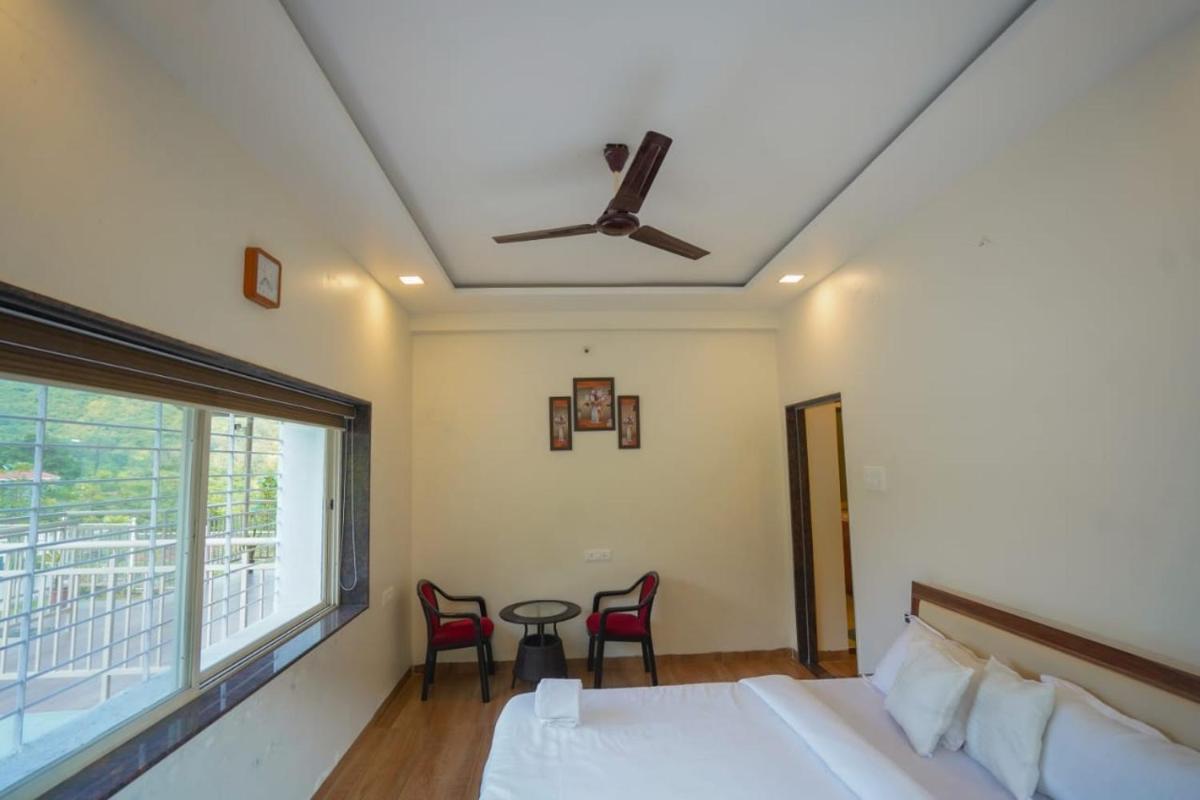 Mist mountain - Housity