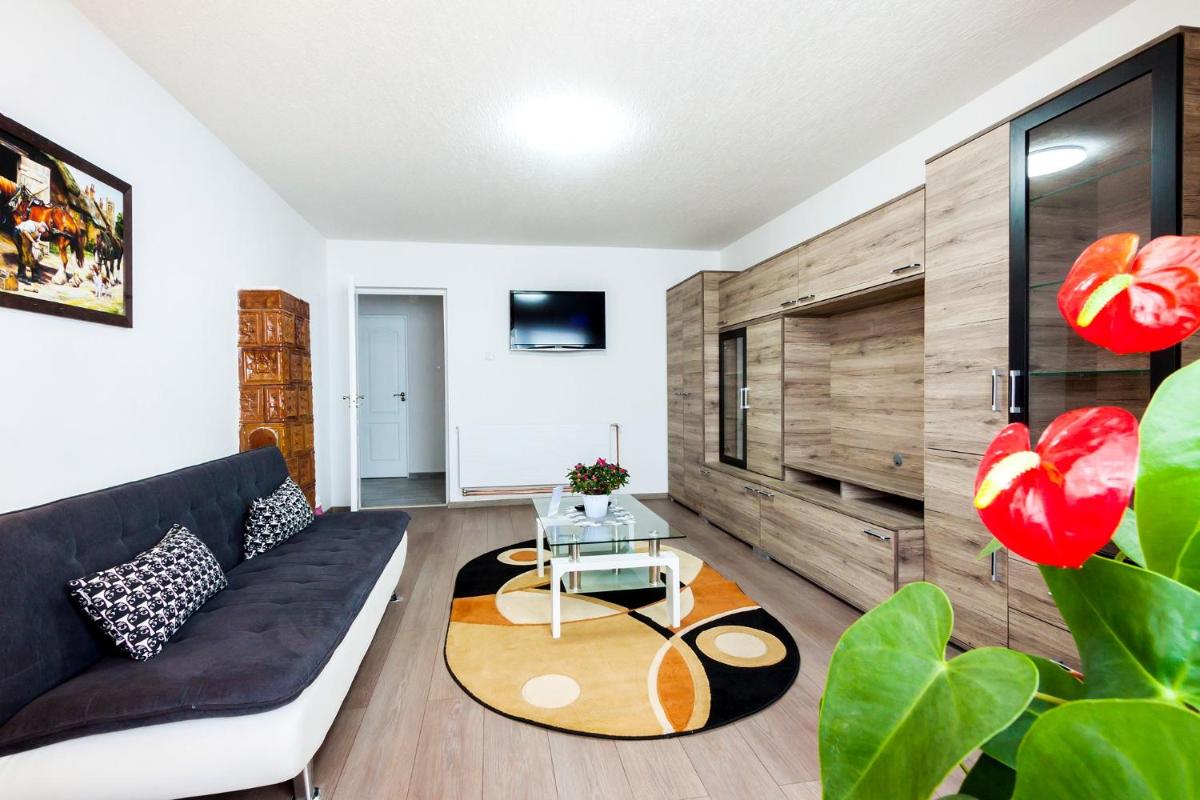 Mónika Apartman - Housity