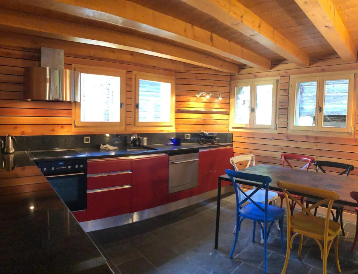 Hakuna Matata - Family Apt - 4 Vallées - Swiss Alps - Housity