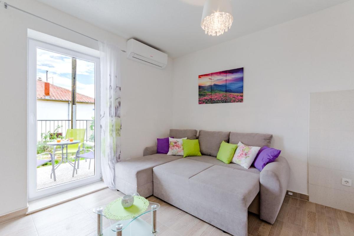 Apartment Anamaris - Housity