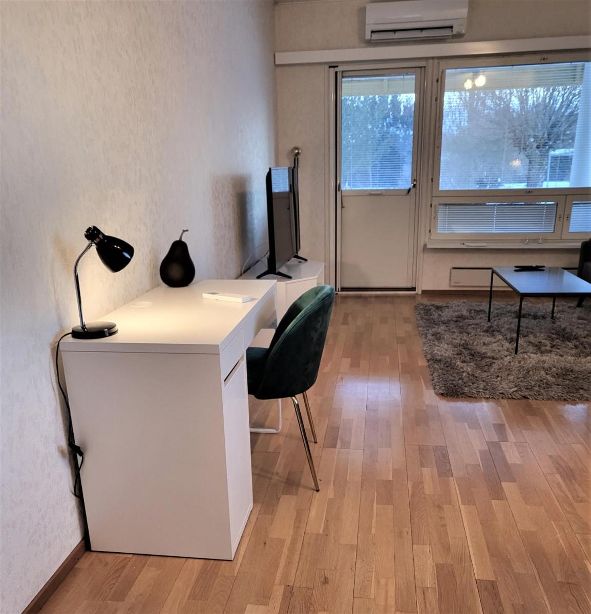 Cosy 1 bedroom apartment with terrace and sauna, best location - Housity