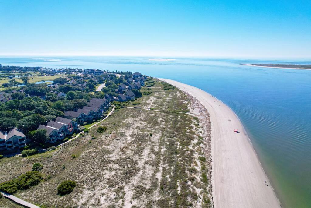 Luxury Seabrook Beachfront w/Spectacular Sunsets - Housity