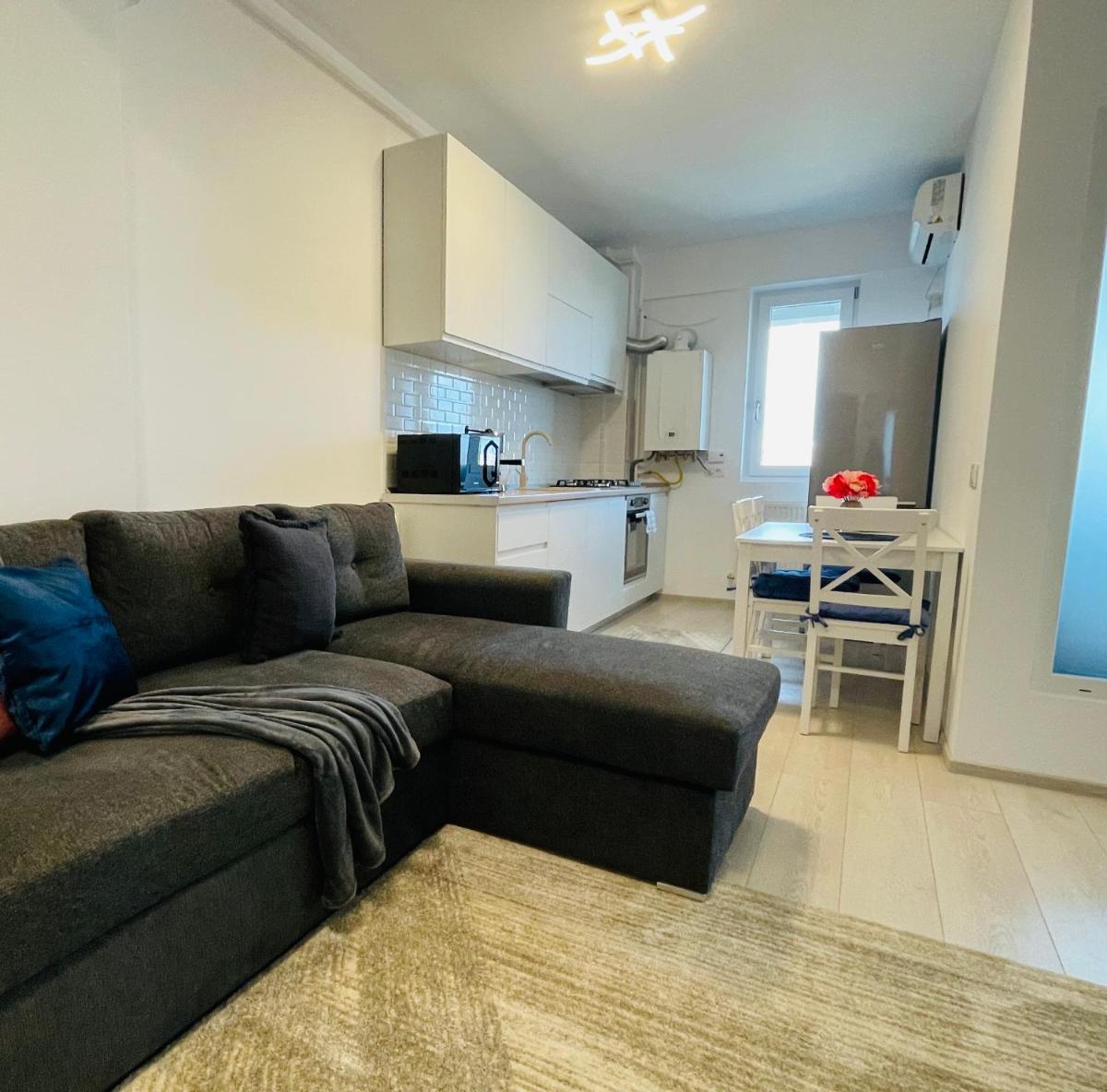 Q Home Apartment - Palas Center - Housity