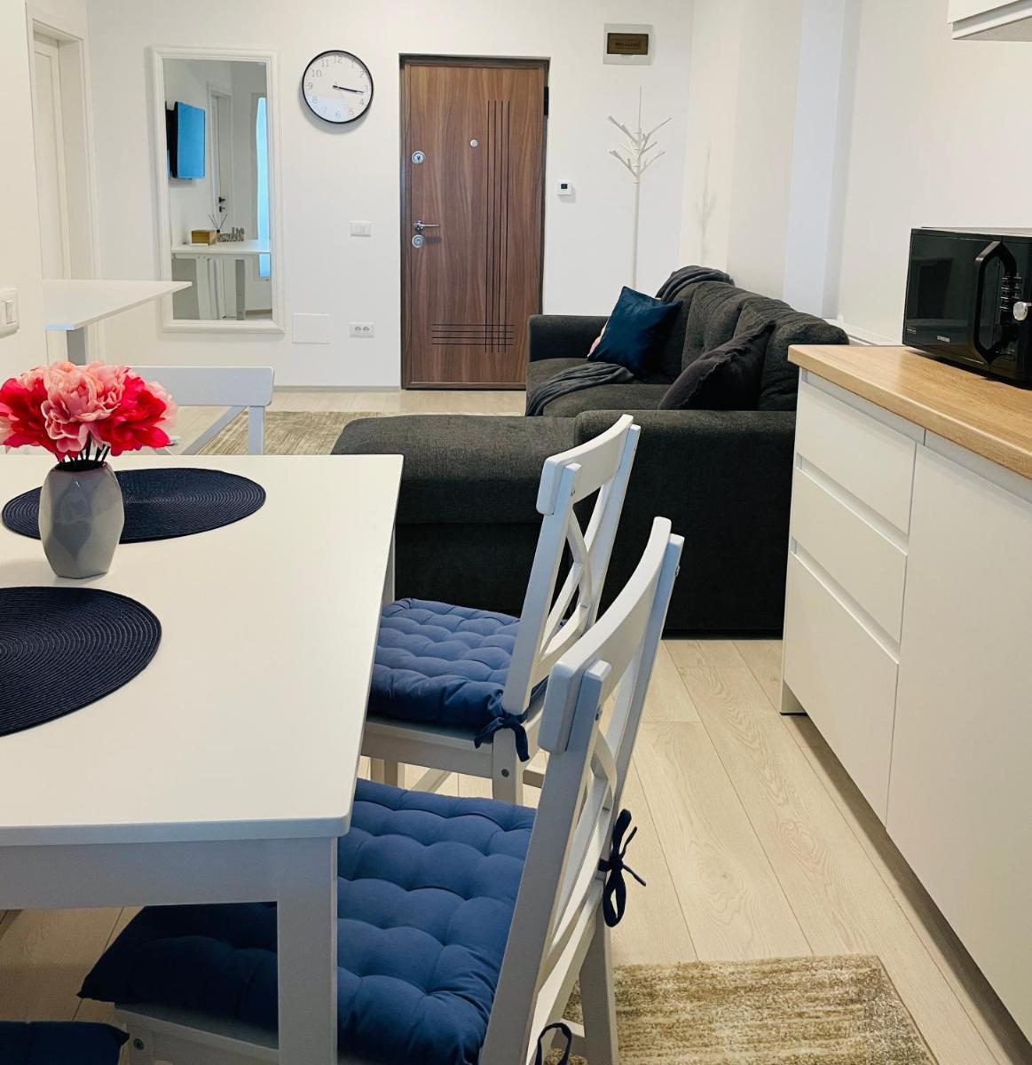 Q Home Apartment - Palas Center - Housity