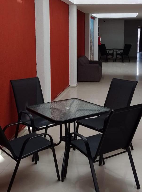 Hotel MCH - Housity