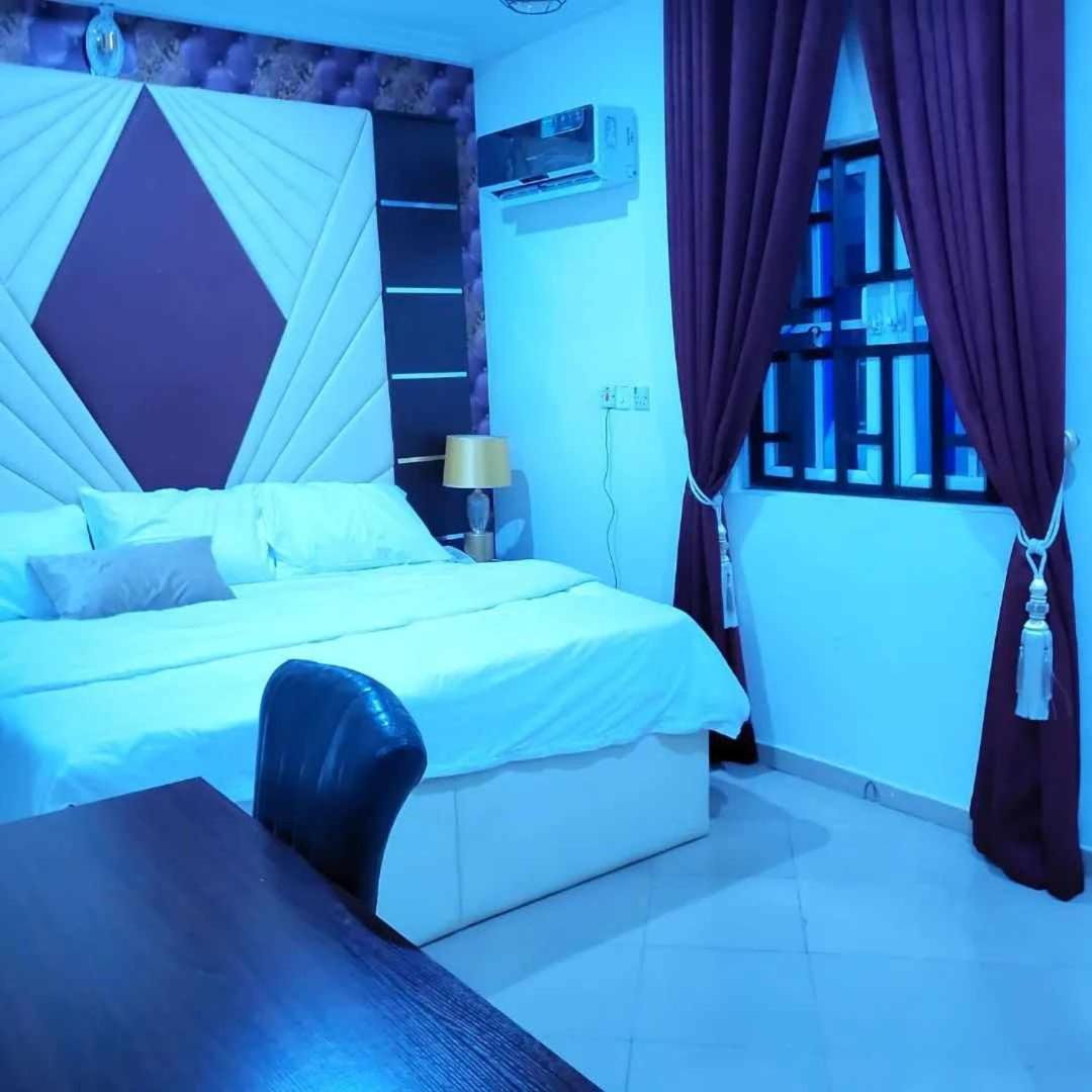 D'VANX APARTMENTS AND HOMES - Housity