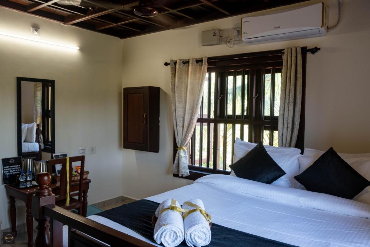Reunion Ocean Royal (Beach House) - Housity