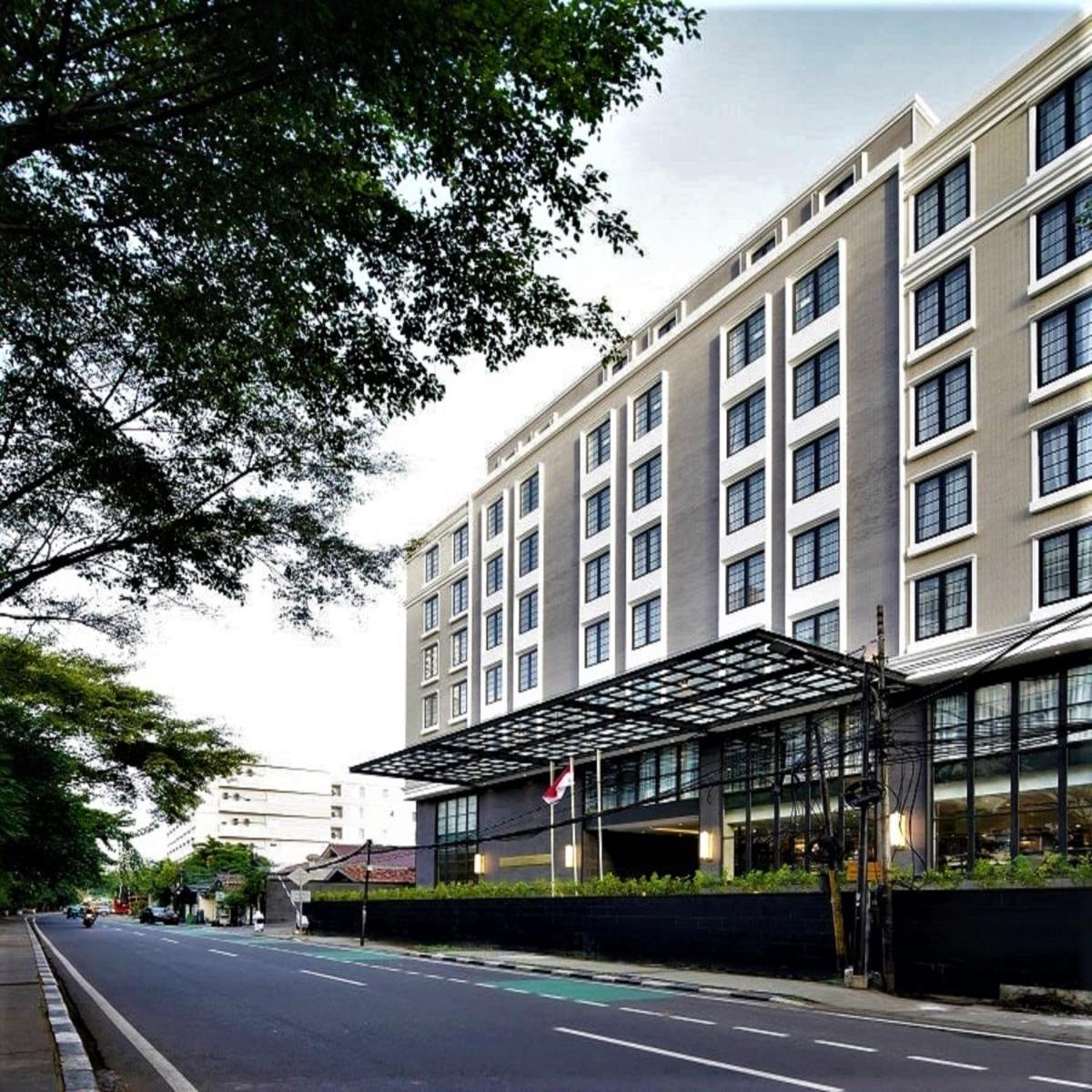 Suitetrails - Maia Hotel Jakarta