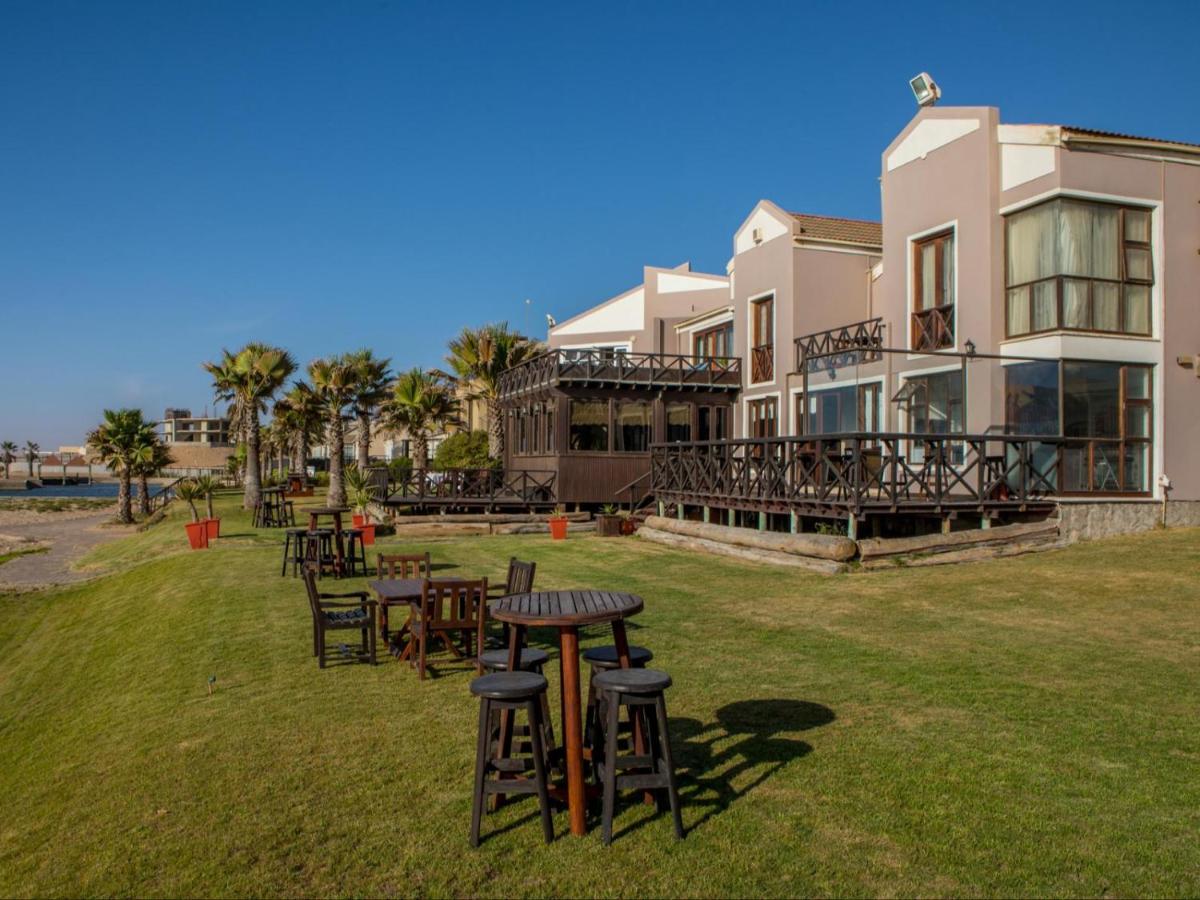 Burning Shore Hotel - Housity