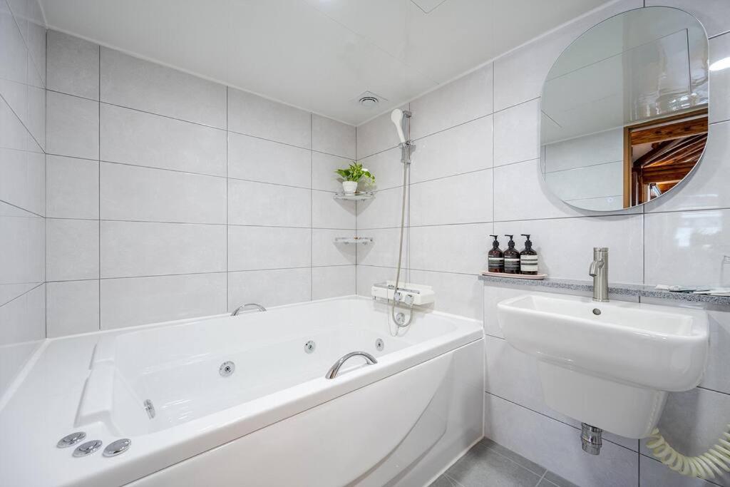 Hanokstay Haru - Housity