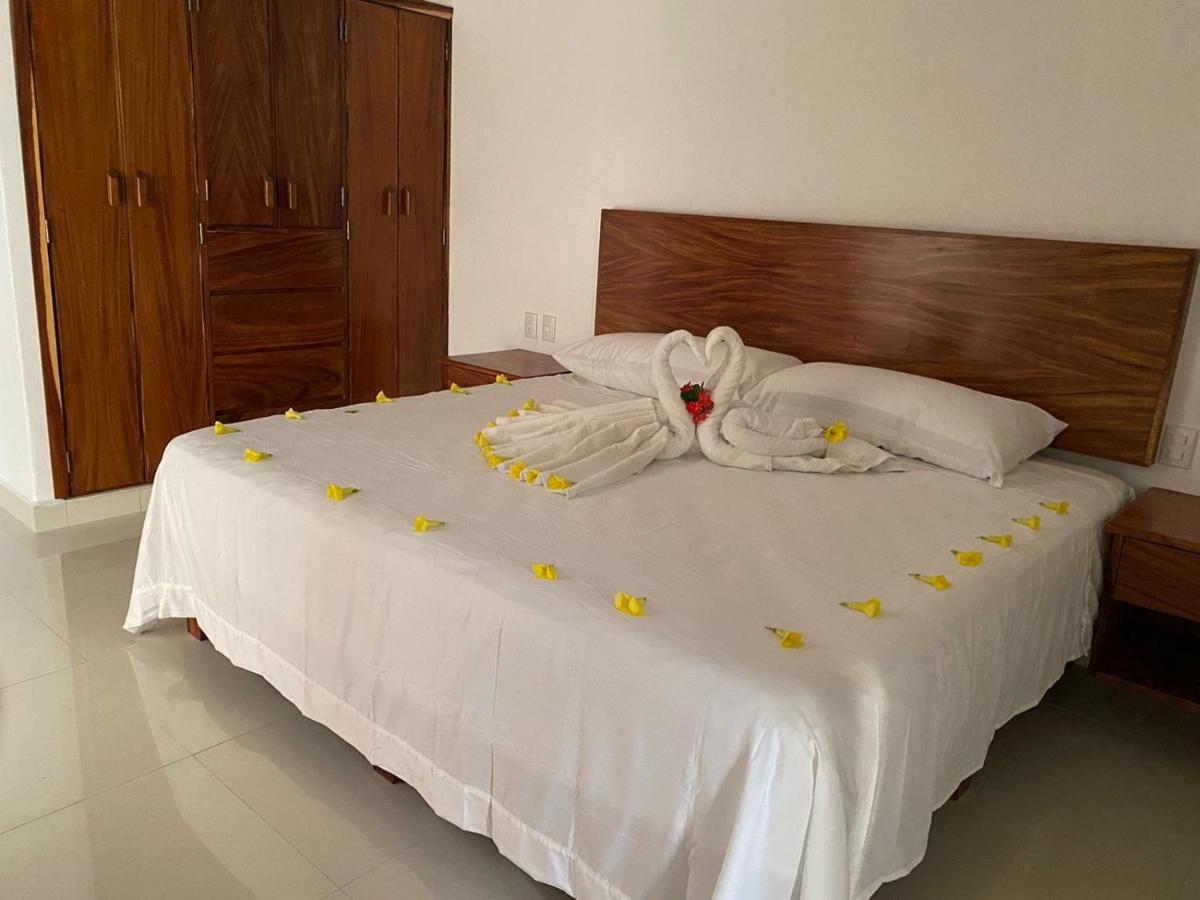Barra de Potosi Studio w/ Shared Pool and Deck! - Housity
