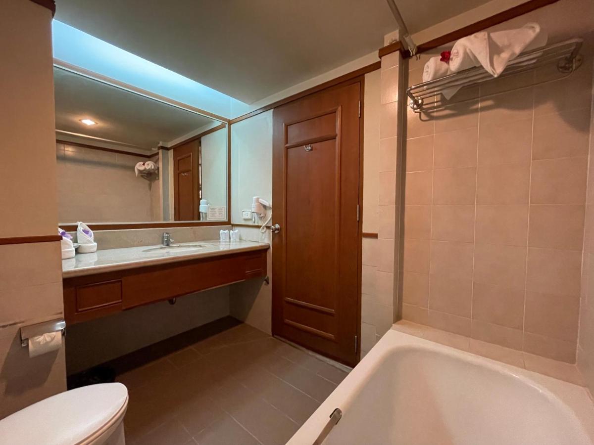 Songphanburi Hotel - Hizvo