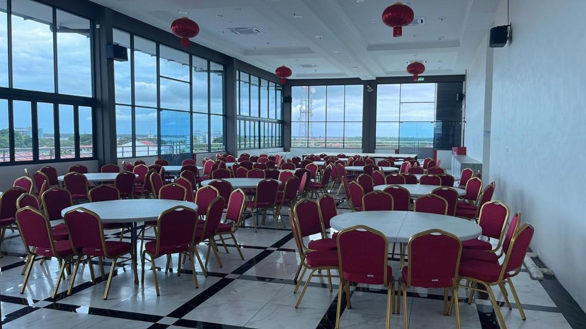 Wing Tat Grand Hotel - Housity