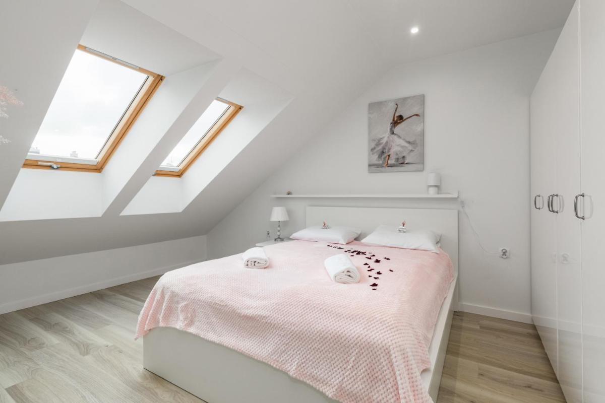 Royal Sand Pet-Friendly Apartment by Noclegi Renters - Housity