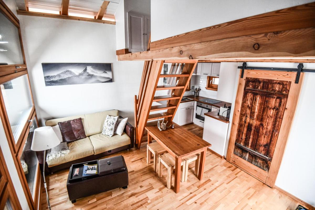 Cosy Chalet in Val d’Hérens, Swiss Alps, 1333m - Housity