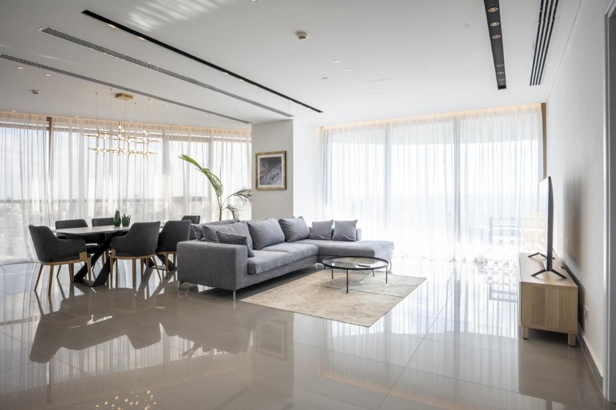 360 Nicosia-3 bedrooms Panoramic Deluxe Residence - Housity