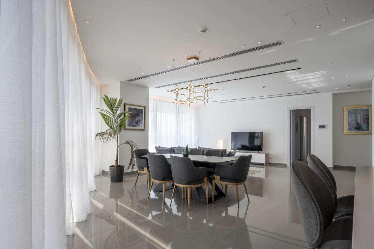 360 Nicosia-3 bedrooms Panoramic Deluxe Residence - Housity