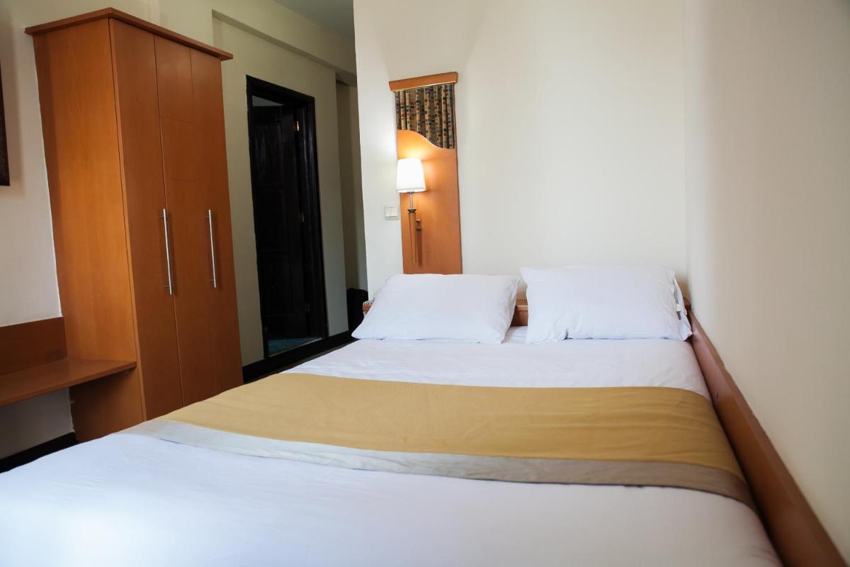 Gorillas City Centre Hotel - Hizvo