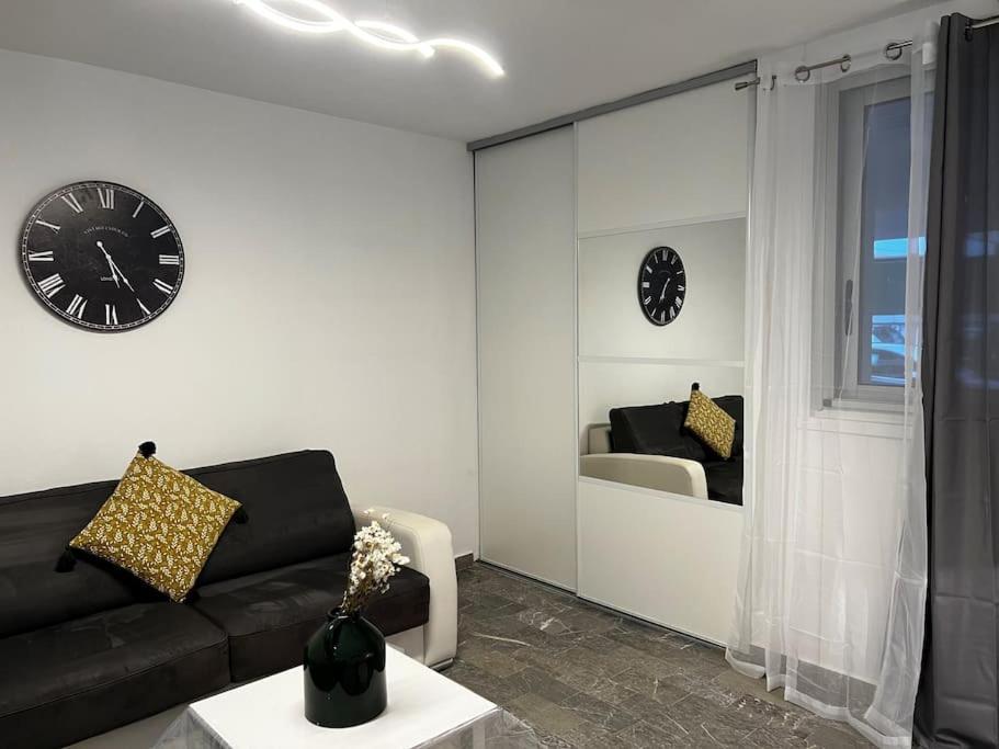 Chez Julien & Ornella - Housity