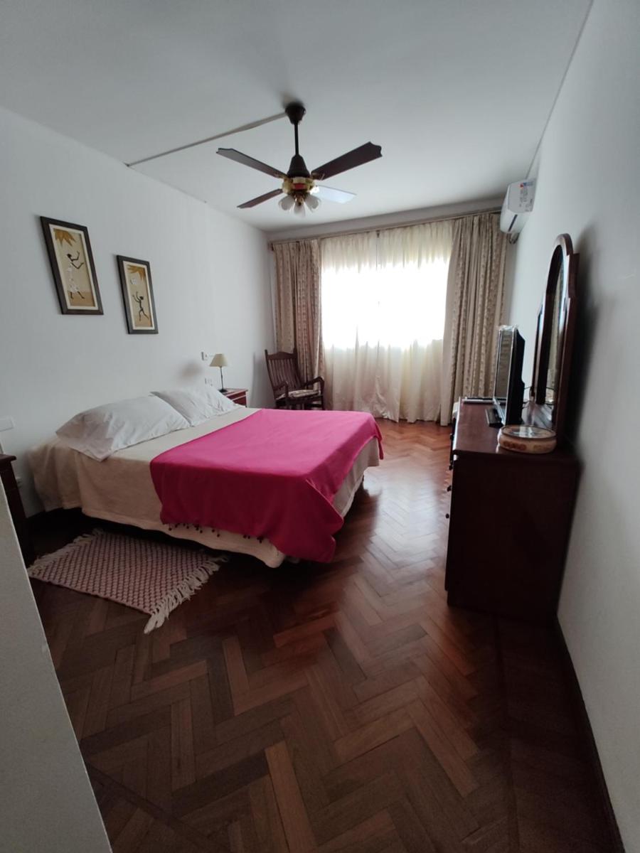 DEPARTAMENTO EN MICROCENTRO CON COCHERA - Housity