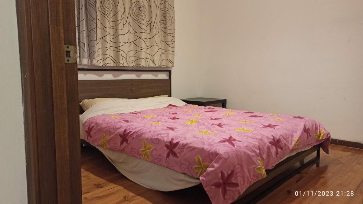 Caulfield Family Home with Large Space - Housity