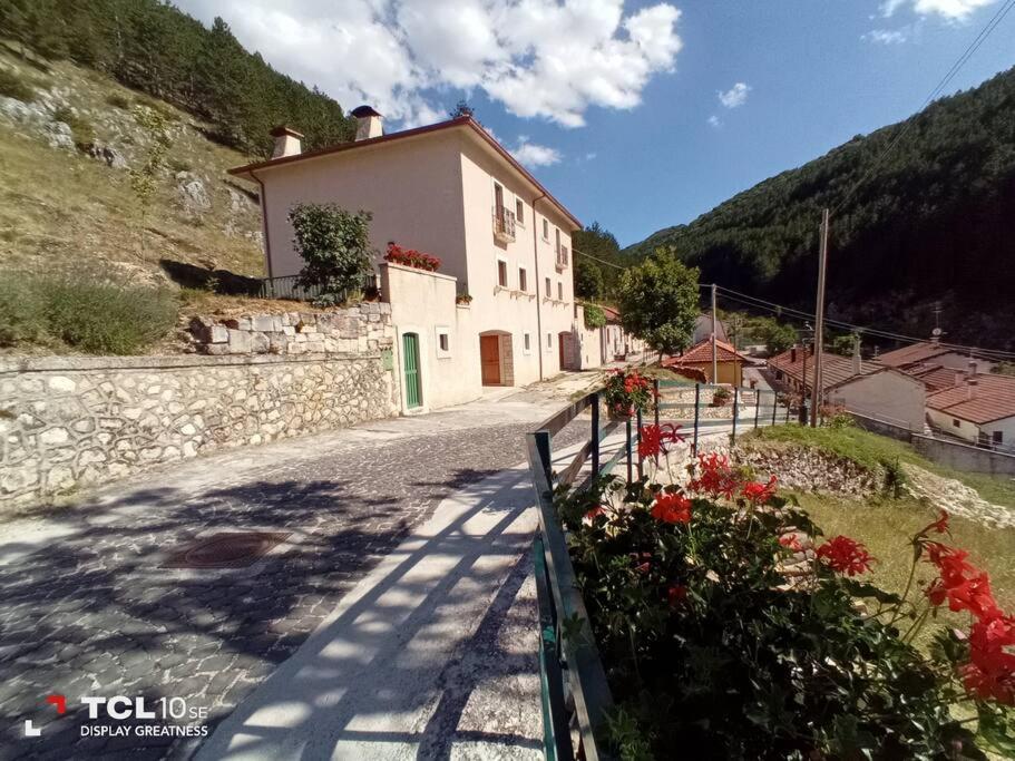 Casa Pie' di Monte - Housity
