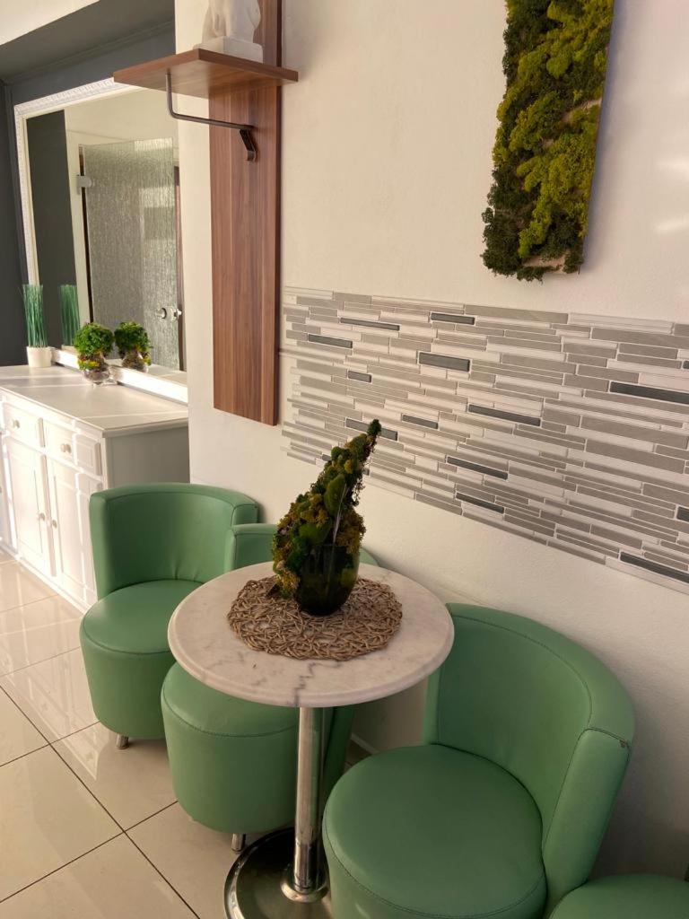 Aqua apartman 2 rooms - Housity