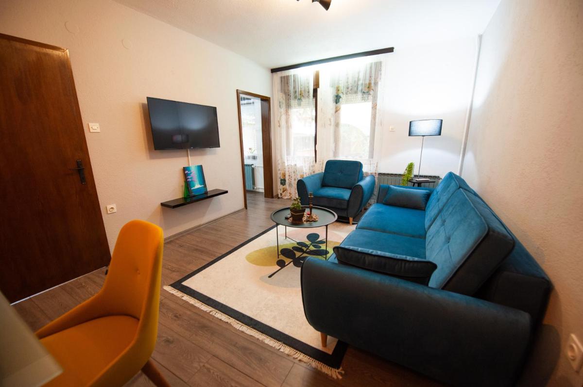 Angelina Apartment - Housity