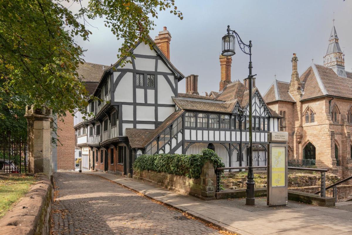 Coventry Historic Houses - Housity