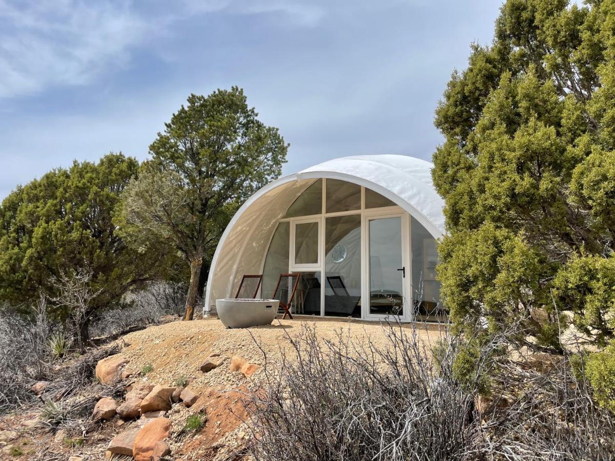 Canyon Rim Domes - A Luxury Glamping Experience!! - Housity