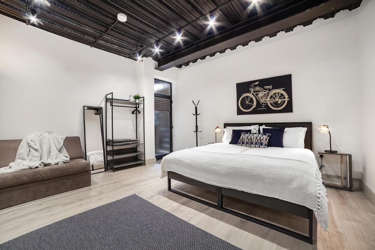 Modern Luxury Studios London - Housity