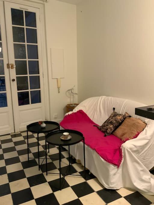 Charmante maisonnette jardin Triangle d'or - Housity