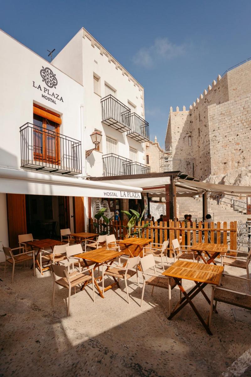 La Plaza Hostal - Housity