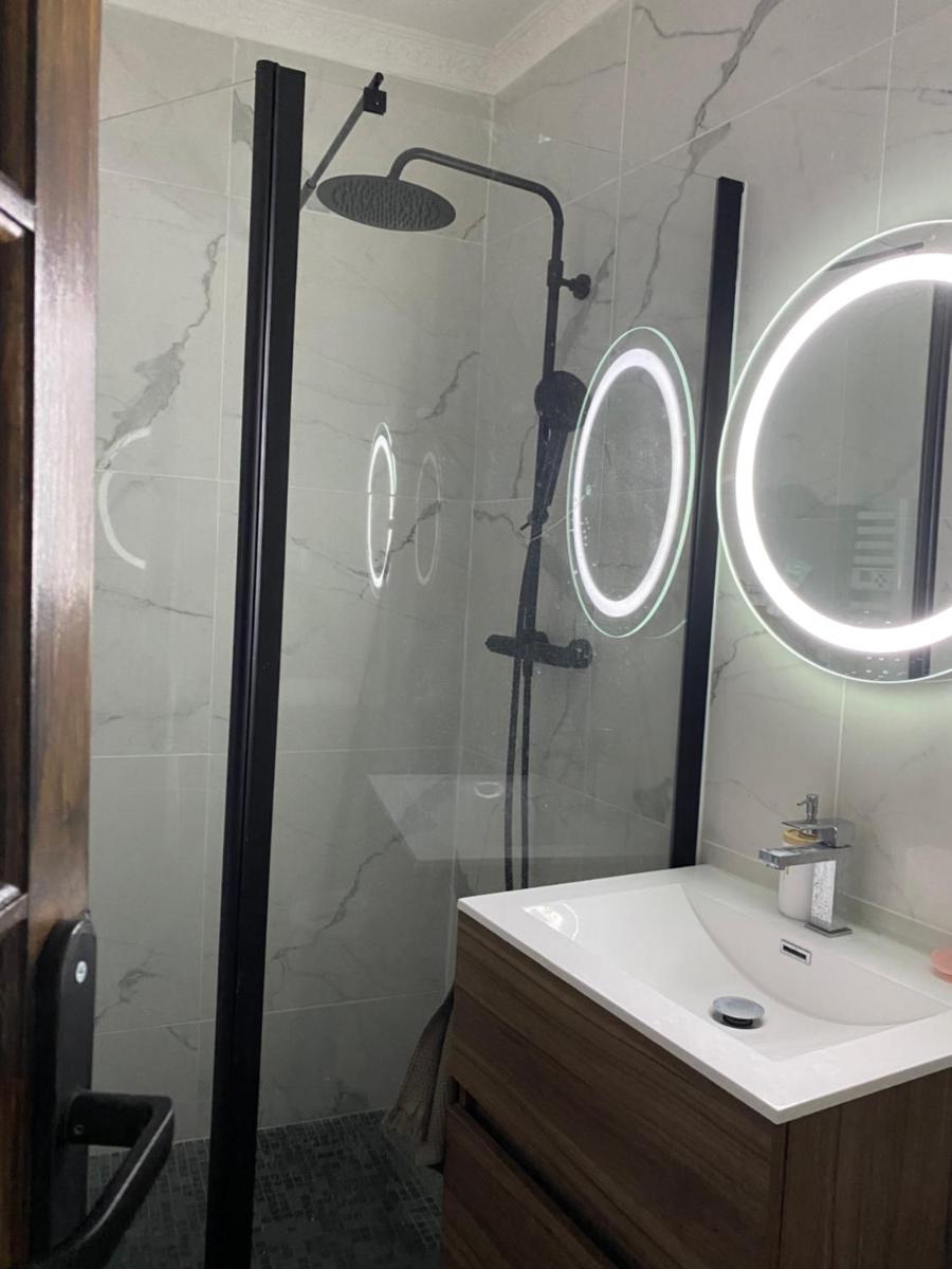 Cosy T2 in Neuilly sur Seine metro 1 - Housity