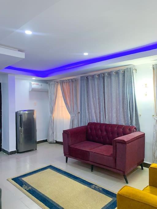 - - Housity
