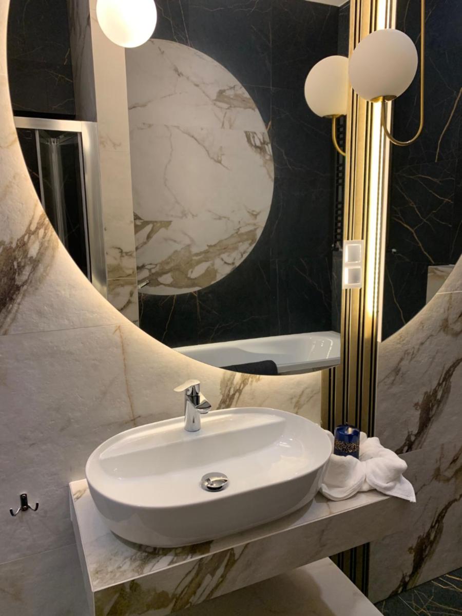 Family & Business Sauna Apartments Sienkiewicza Wesoła No 5 Centrum Downtown - 2 Bedroom with Private Sauna, Bath with Hydromassage, Parking - NEW! - Housity