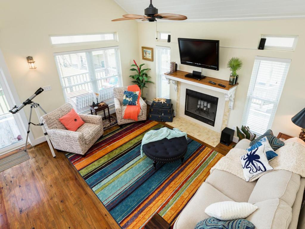 Once Upon a Tide - Housity