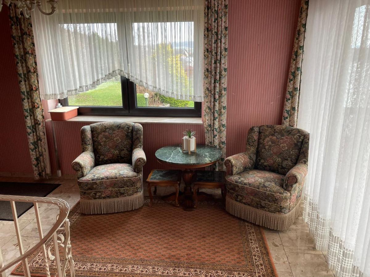 Suitetrails - WG in Homberg Efze, Monteurzimmer, 2 Erwachsene, 1 Doppelzimmer Nr 1