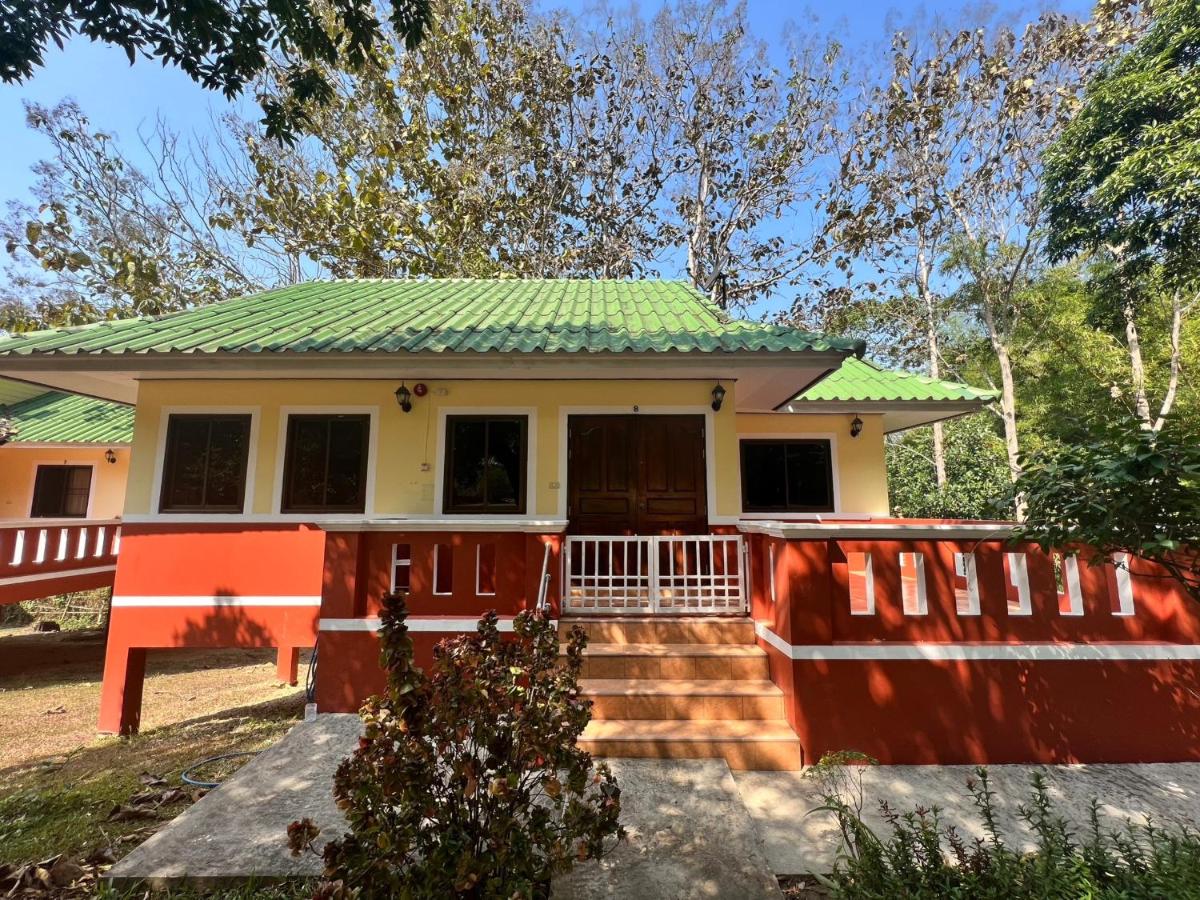 ViangPhing Resort - Housity
