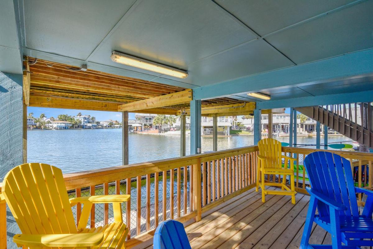 Reel Paradise - Housity